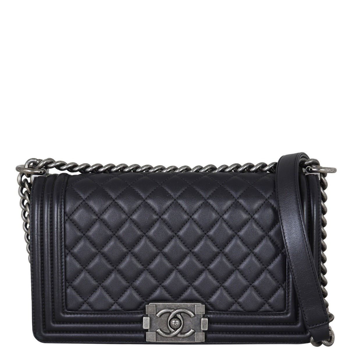 Chanel Boy Old Medium | 26 Series