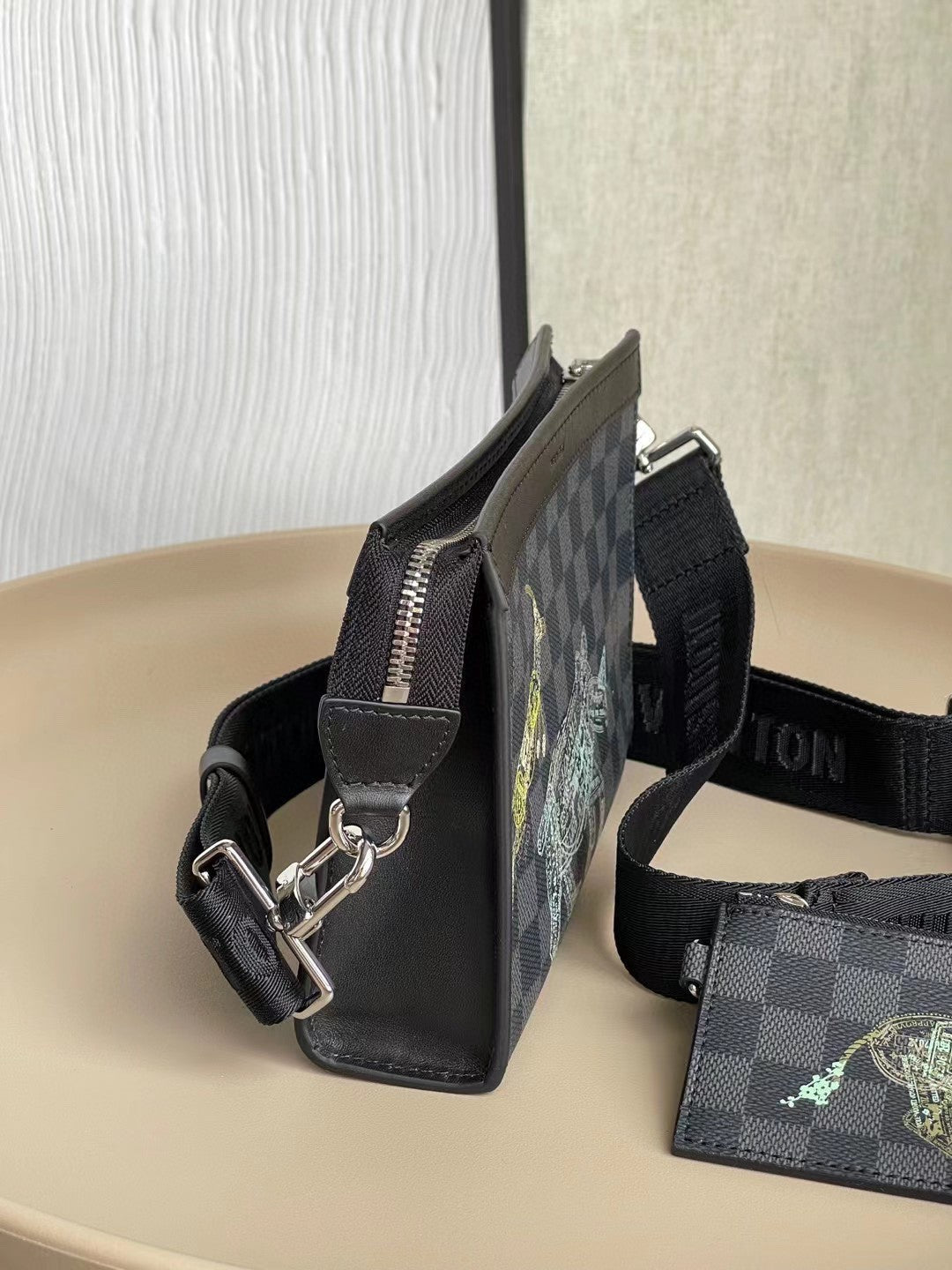 Top Quality Gaston Wearable Wallet Damier Graphite For Men, Bags, Shoulder And Crossbody Bags 8.7in/22cm Top Quality N64608