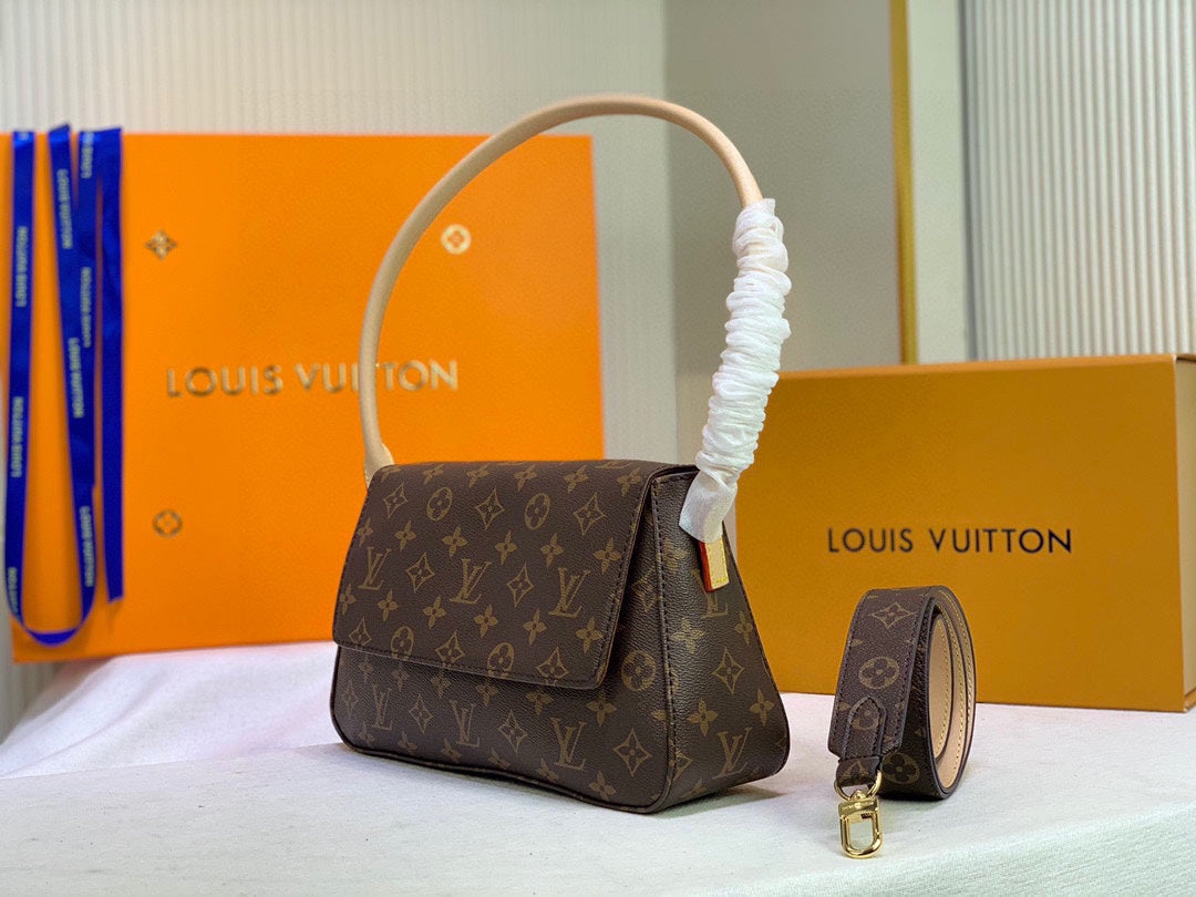 New 1:1 rep Lux Bags LUV 887