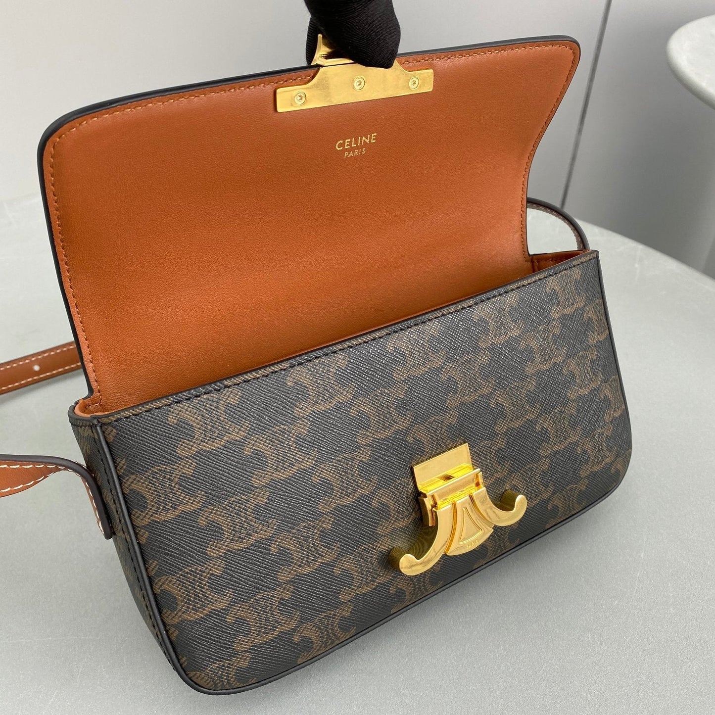Top Quality Triomphe Shoulder Bag In Triomphe Canvas Tan For Women 8in/20cm 194142CUZ.04LU
