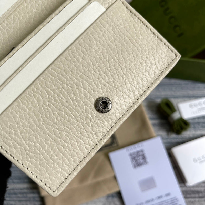Top Quality -  Bags - 678