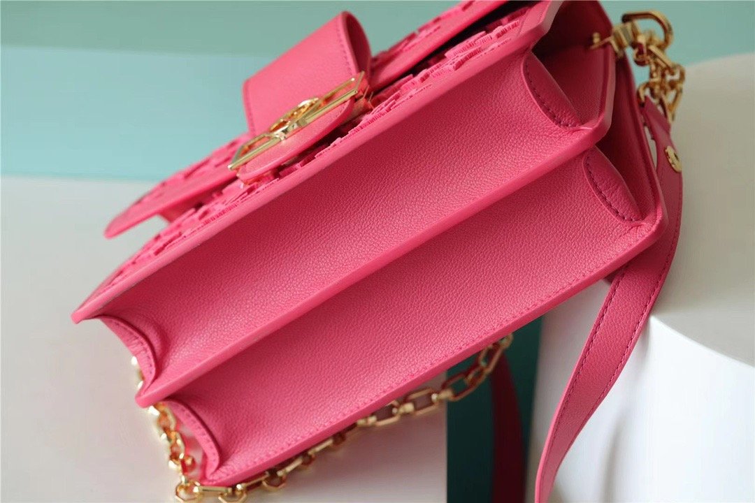 Top Quality Mini Dauphine Monogram Fluo Pink For Women,  Shoulder And Crossbody Bags 7.9in/20cm Top Quality M20747