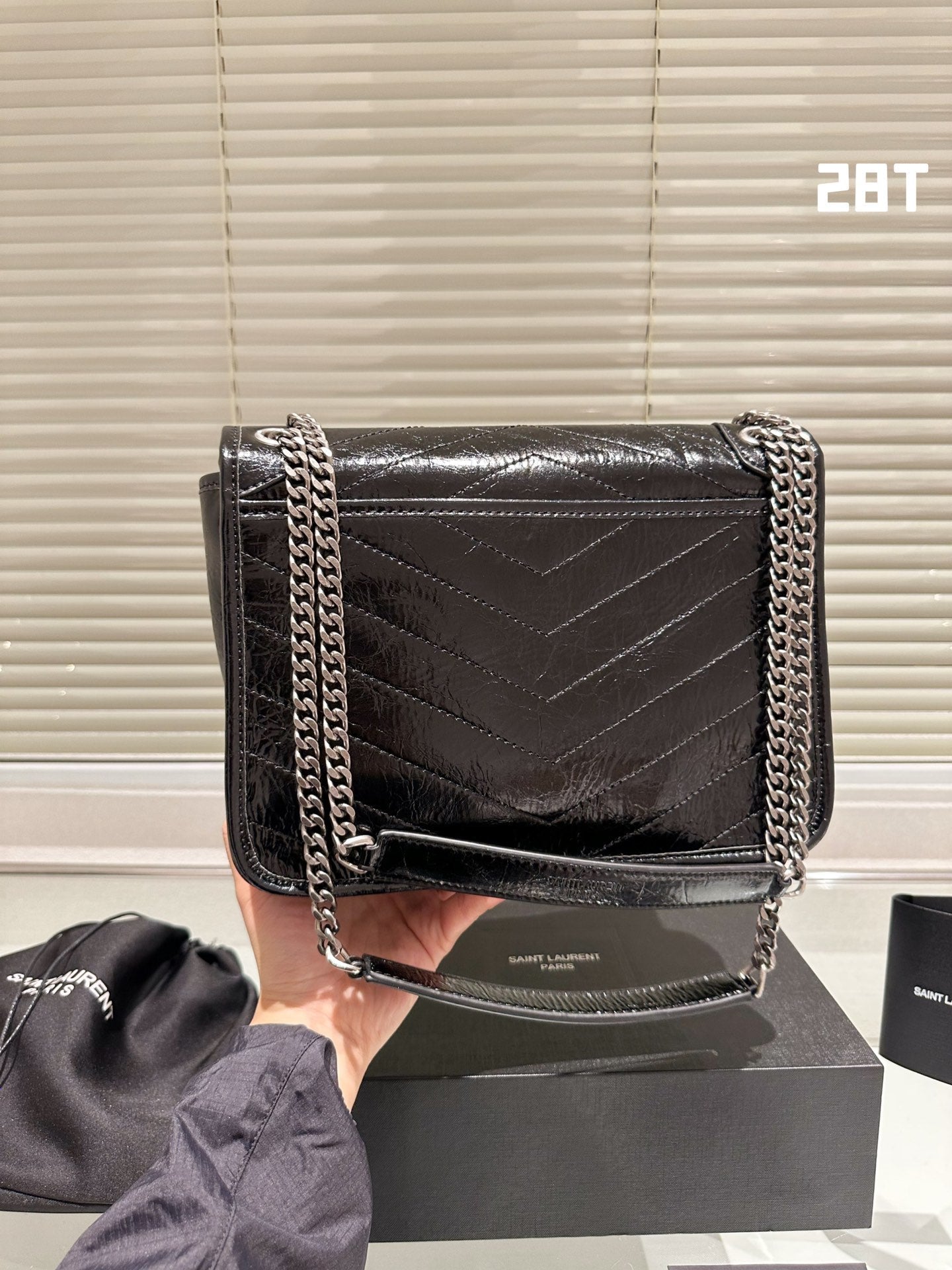 EN - New 1:1 rep  Bags SLY 330