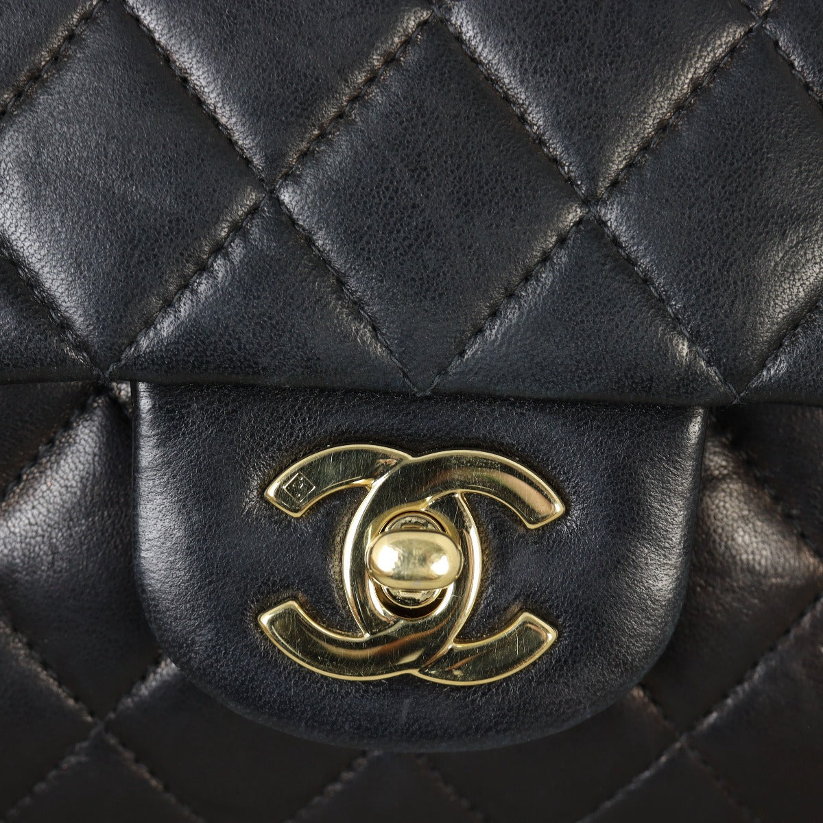 Chanel Classic Double Flap Medium
