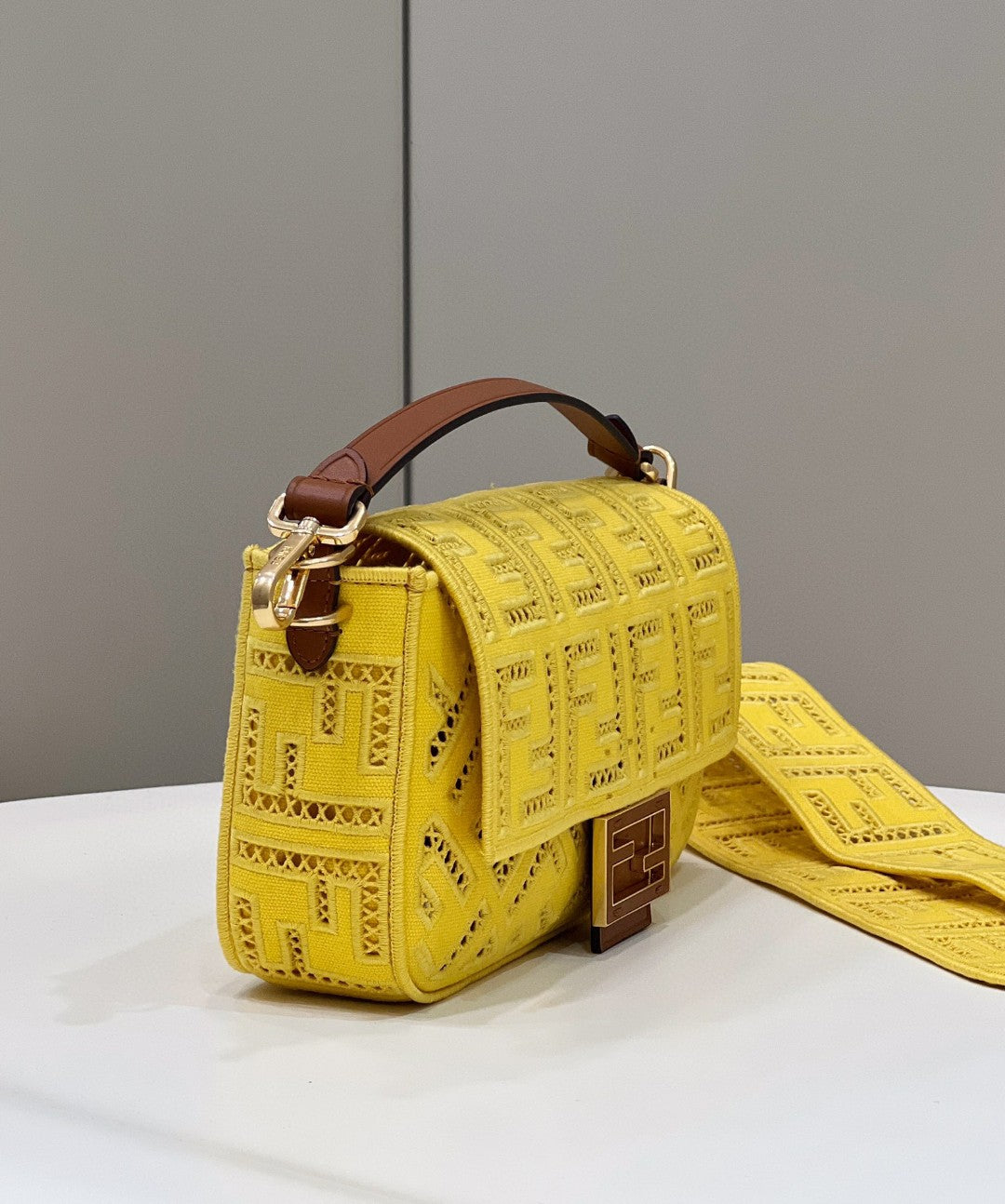 Top QualityTop Quality Baguette Yellow with Embroidery Medium Bag For Woman 28cm/11in