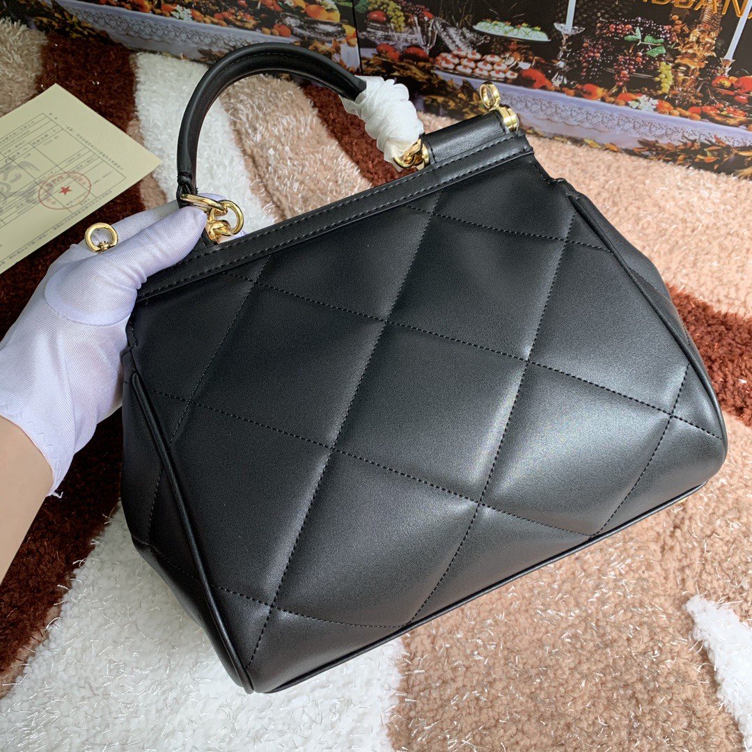 Top Quality Medium Sicily Bag In Quilted Black For Women 10.2in/26cm Top Quality Top Quality6002AW59180999