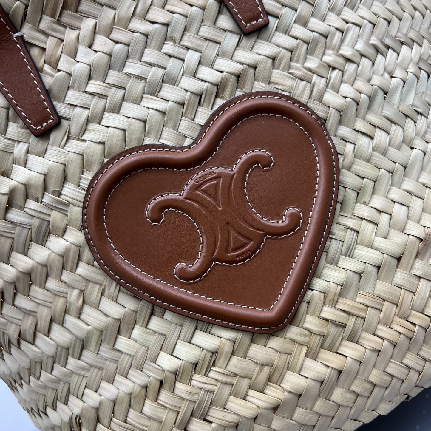 Top Quality Teen Triomphe Top Quality Classic Panier In Palm Leaves With Heart Patch Brown For Women 10in/25cm 194002DUI.04LU 