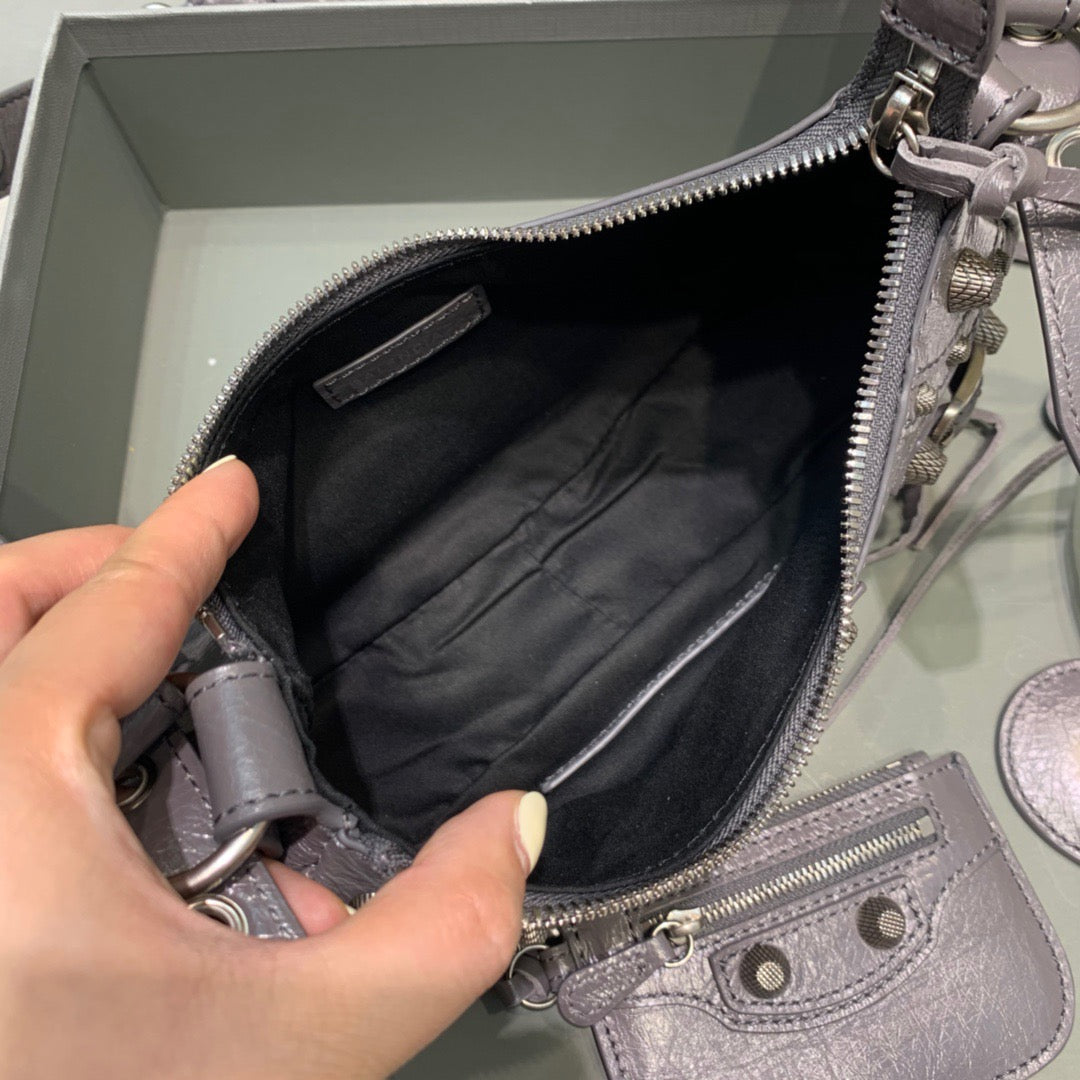 Top Quality Le Cagole XS Shoulder Bag In Grey, For Women,  Bags 10.2in/26cm