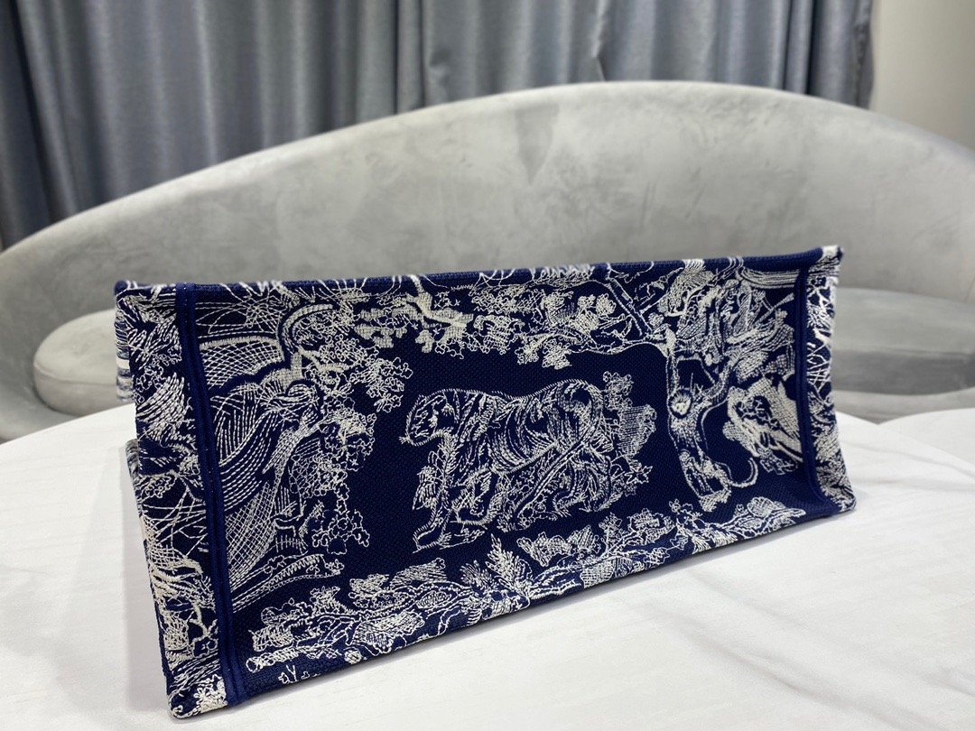 Top Quality Large Book Tote Blue Multicolor, For Women, Womens Handbags 16.5in/42cm CD M1286ZRGO_M928