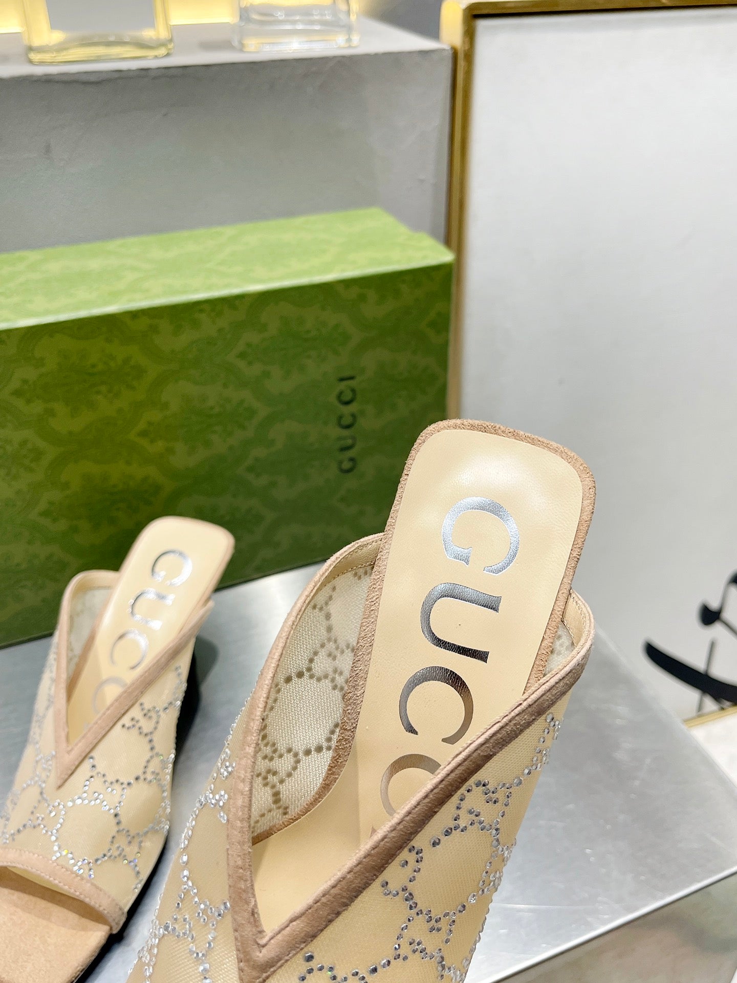 New 1:1 rep GCI HIGH HEELS 041