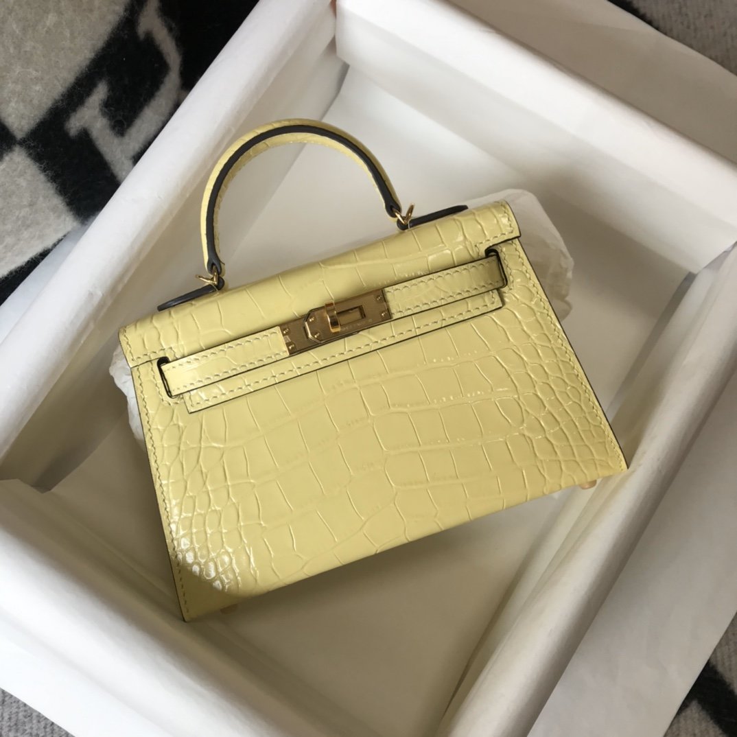 Top Quality Kelly Cream For Women Gold Toned Hardware 7.8in/20cm