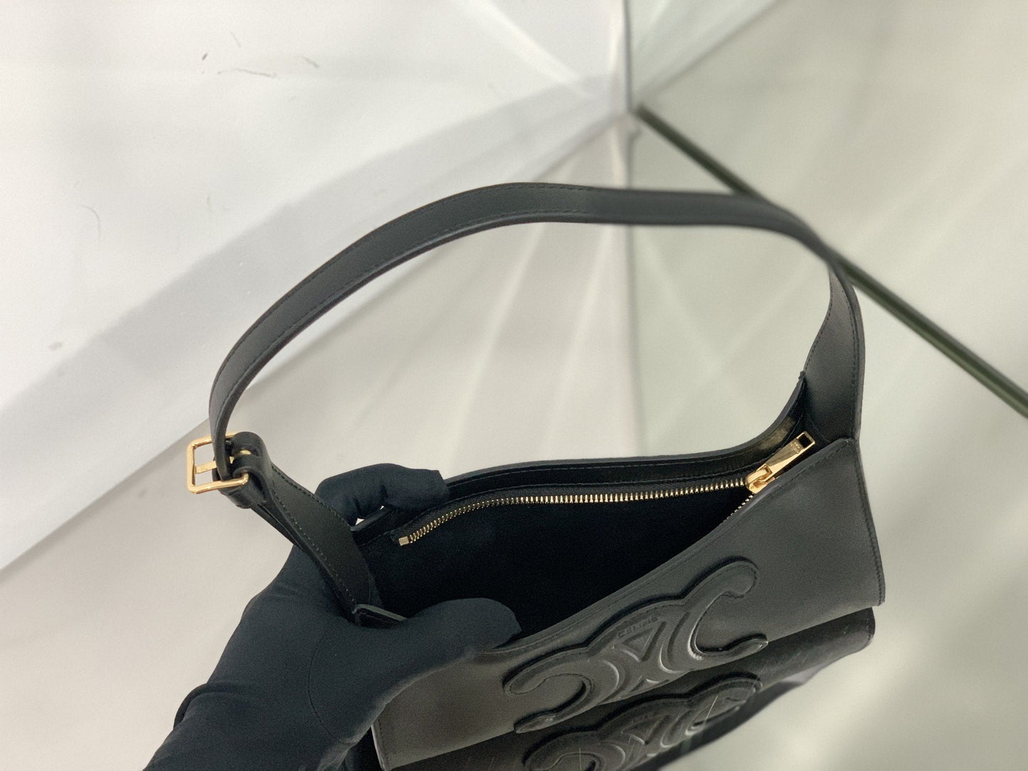 Top Quality Cuir Triomphe Bag Black For Women 9in/24cm
