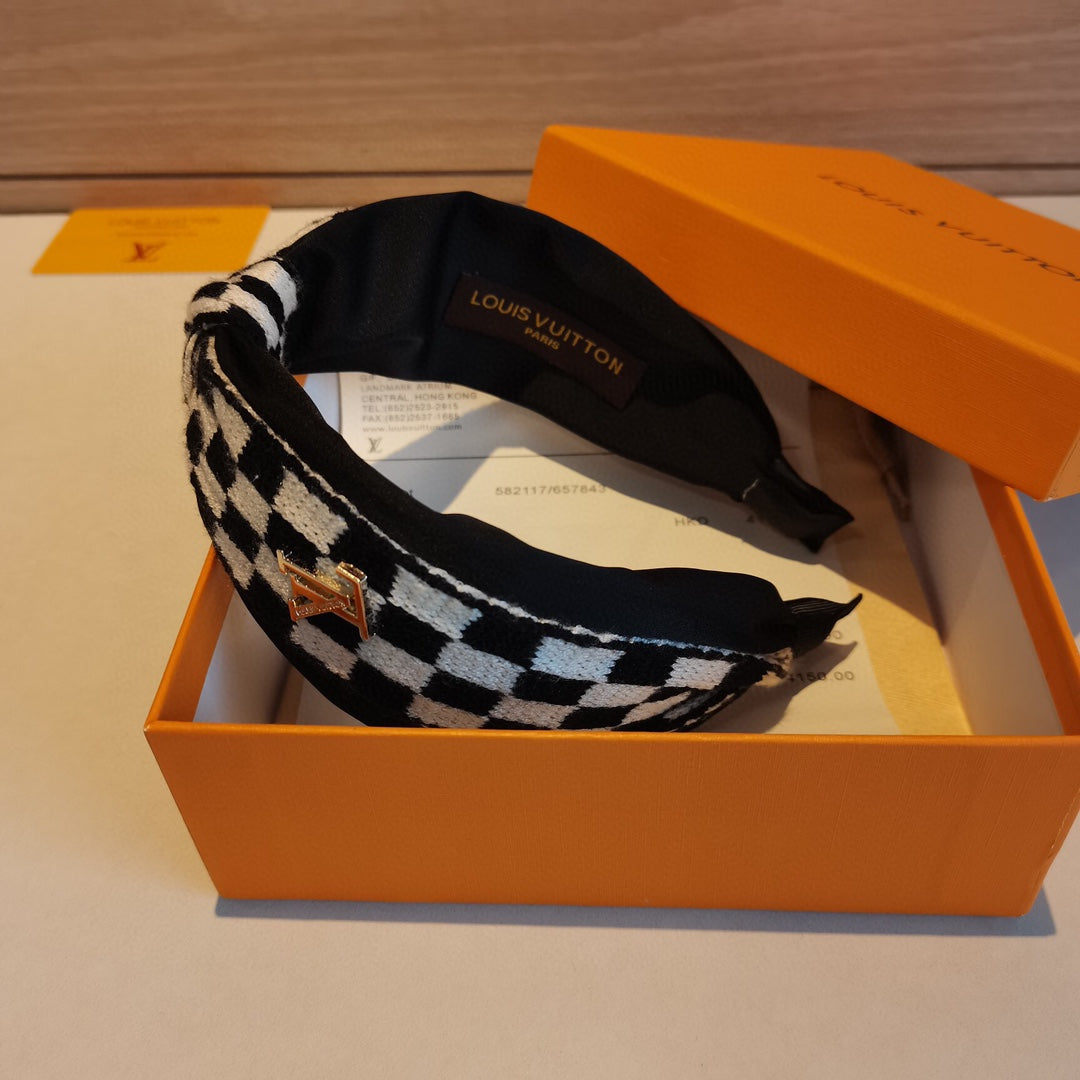 EN - Luxury Hair Band LUV 012