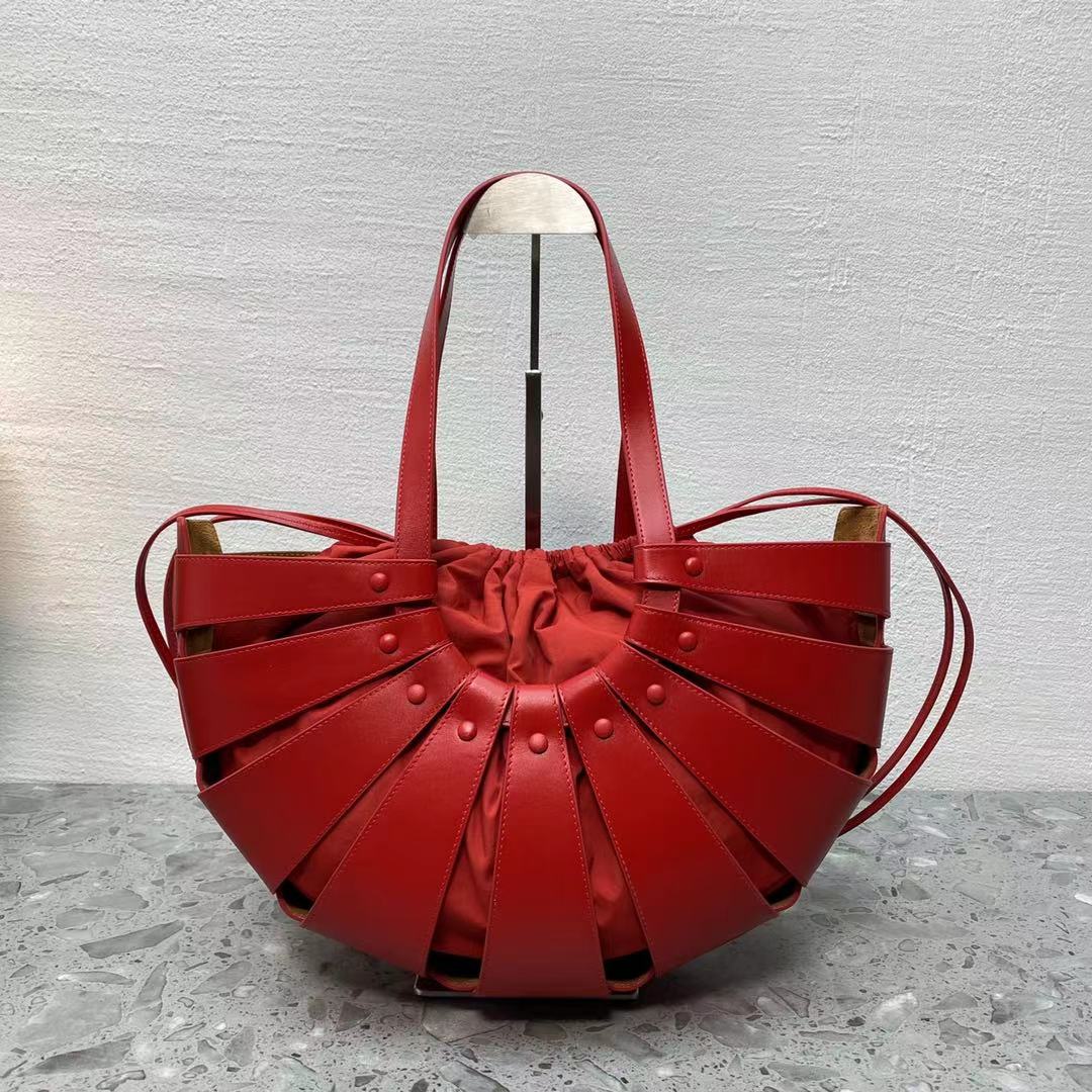 Top Quality MeTop Qualityum Shoulder Bag Red, For Women, Women’s Bags 8.6in/22cm