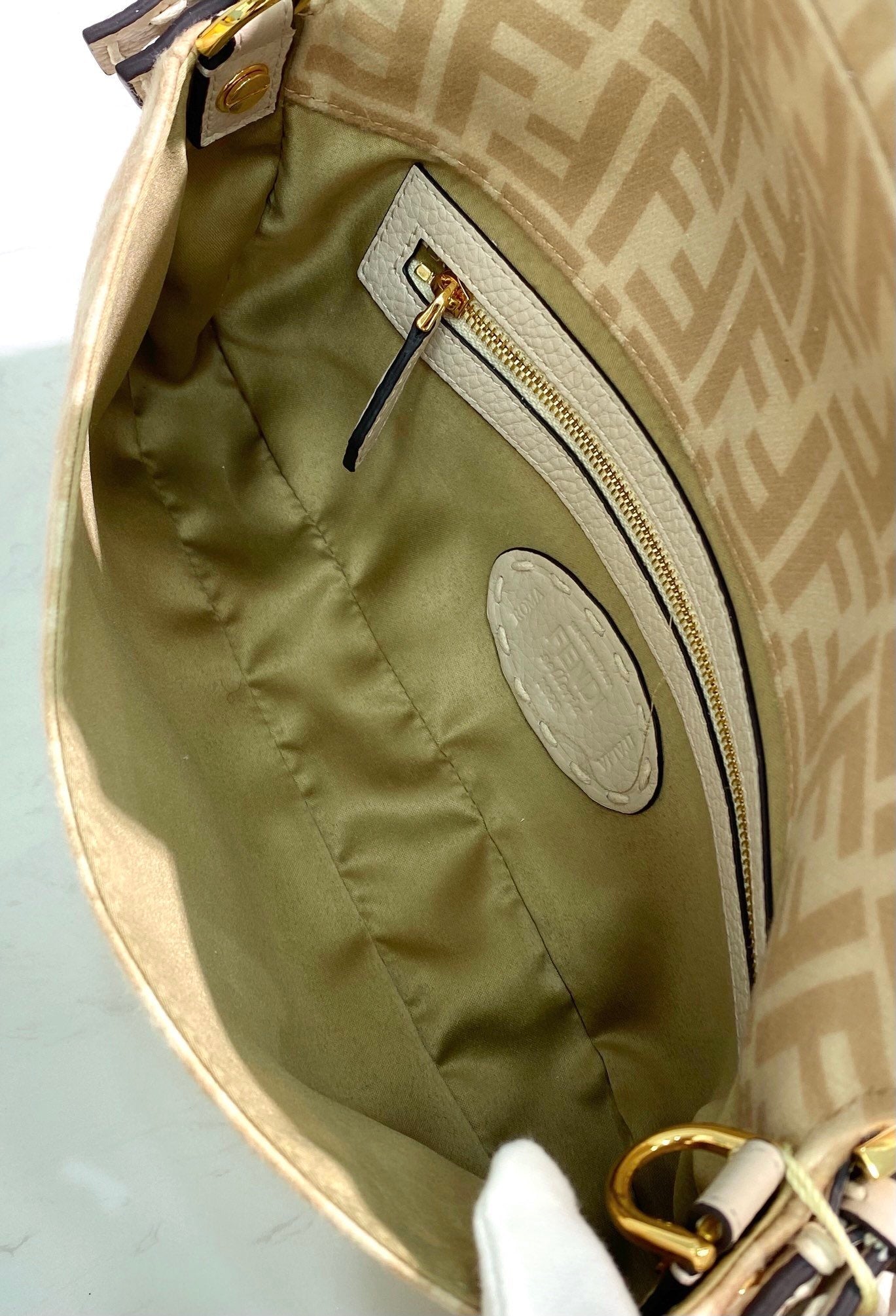 Top QualityTop Quality Baguette 1997 Wool Bag Beige For Women, Women’s Handbags, Shoulder Bags 10in/27cm FF 8BR792