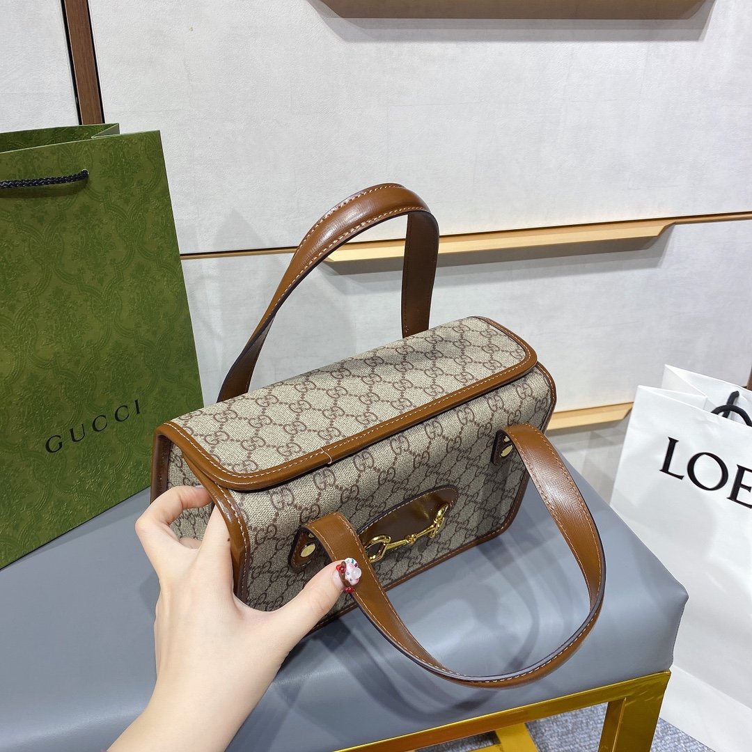 EN - New 1:1 rep  Bags GCI 292