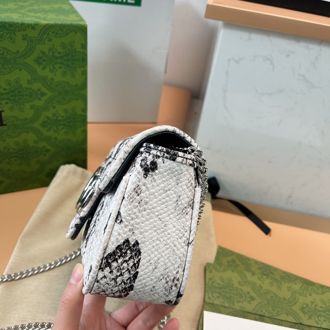 EN -New 1:1 rep Lux Bags GCI 369