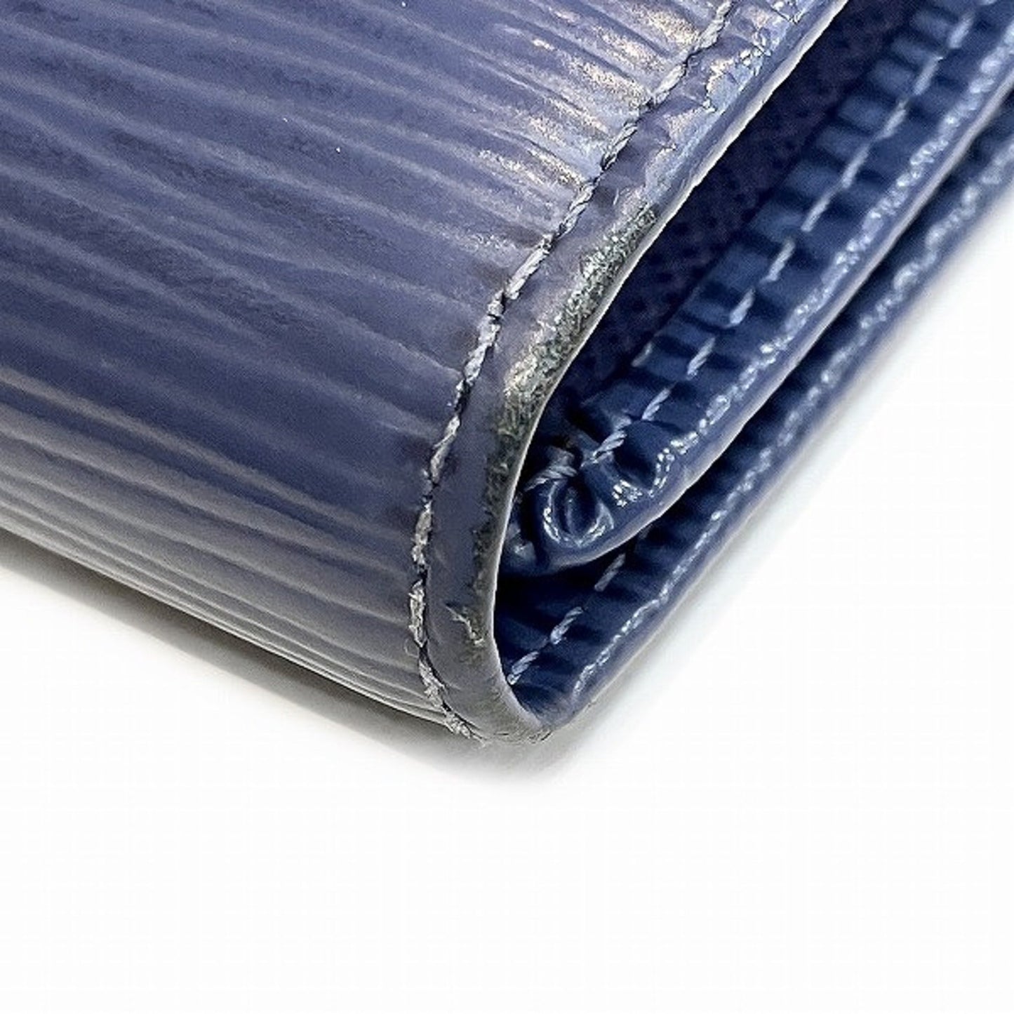 Louis Vuitton Epi  Epi Leather Long Wallet (Tri-Fold)