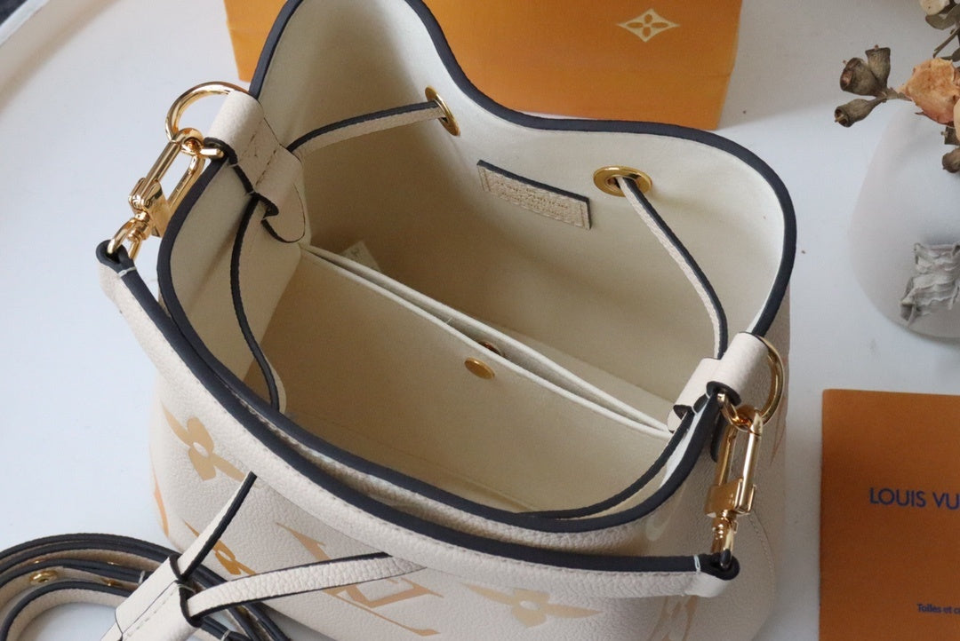 Top Quality NeoNoe BB Bucket Bag Monogram Empreinte Cream/Saffron For Women, Womens Bags, Shoulder Bags 7.9in/20cm Top Quality M45716
