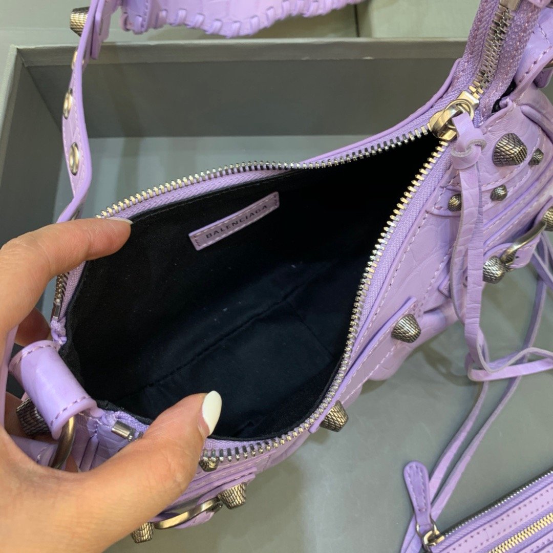 Top Quality Le Cagole XS Shoulder Bag In Light Purple, For Women,  Bags 10.2in/26cm 67130923EBY5306
