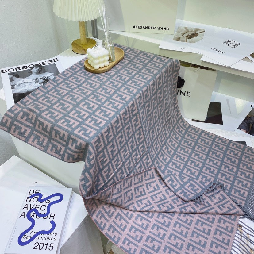 EN - Luxury FEI  Scarf 017