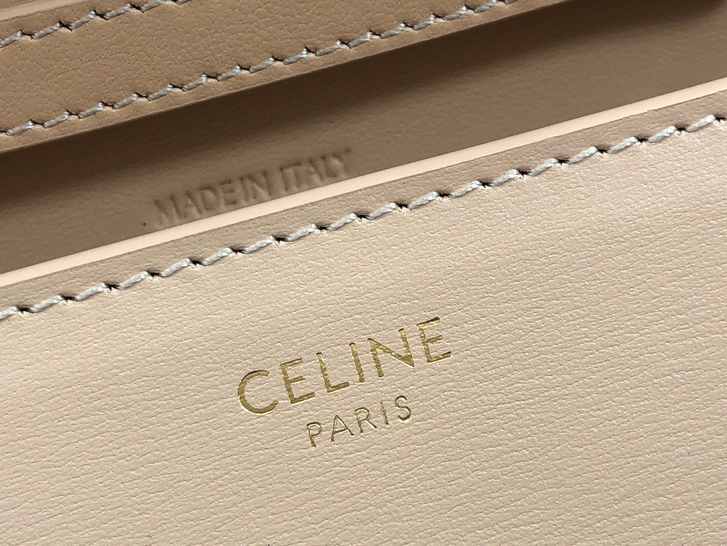 Top Quality Wallet On Chain Triomphe Beige For Women 7in/19cm 
