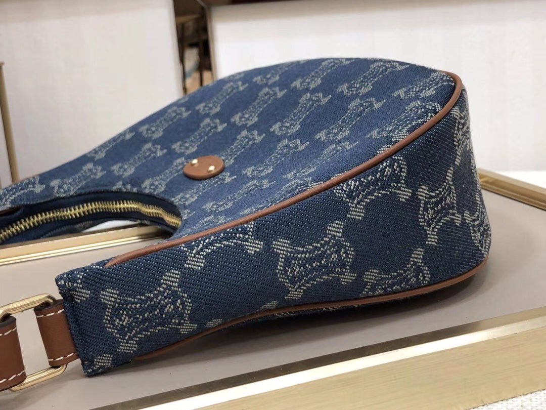 Top Quality Ava Bag In Triomphe Canvas XL Denim For Women 9in/23cm