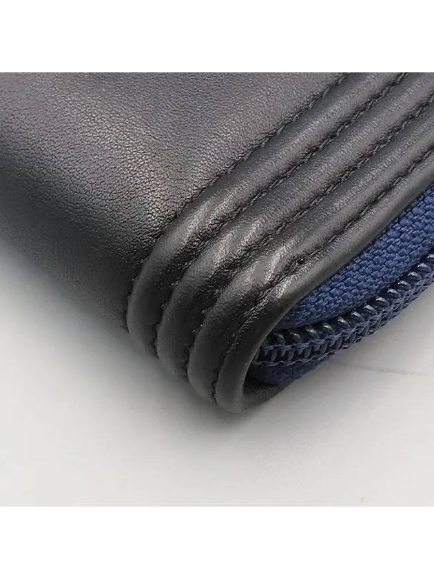 black long wallet Chanel