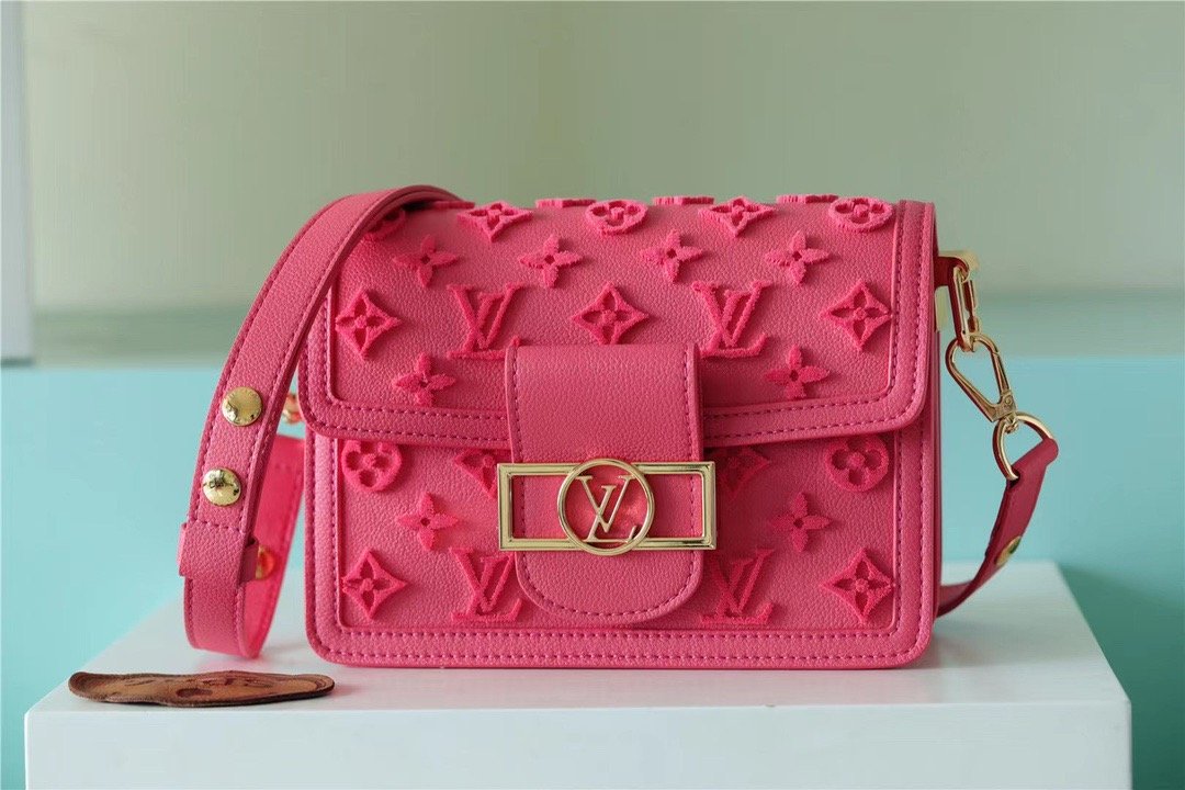 Top Quality Mini Dauphine Monogram Fluo Pink For Women,  Shoulder And Crossbody Bags 7.9in/20cm Top Quality M20747