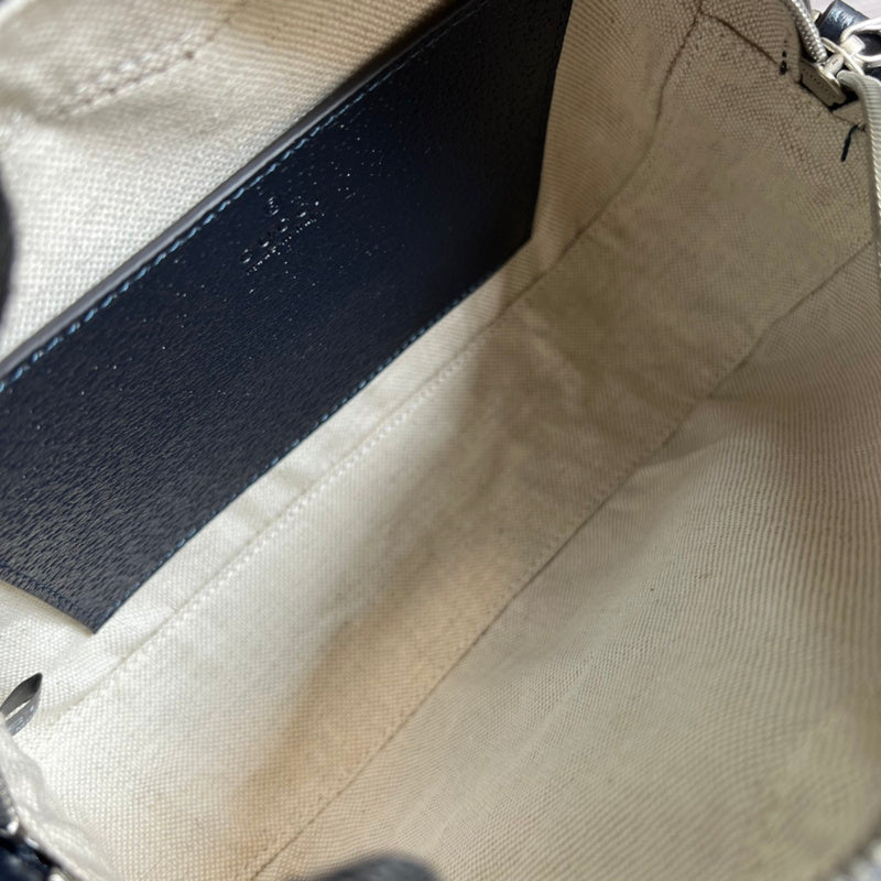 Top Quality -  Bags - 1429