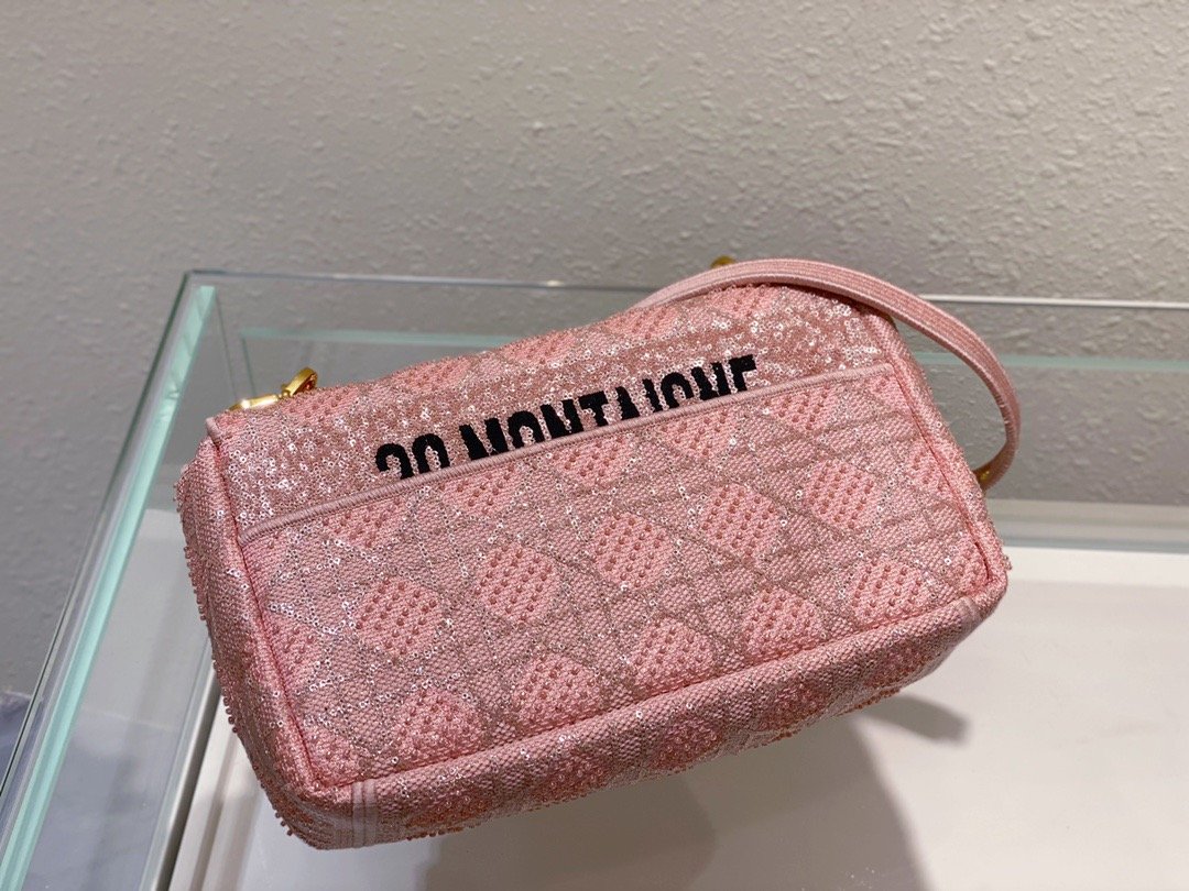 Top Quality MeTop Qualityum Caro Bag Pink, For Women, Womens Handbags 27.5cm/10.8in CD