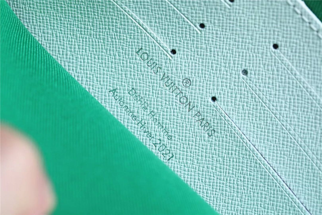 Top Quality Pochette Voyage MM  Monogram Canvas Green By Virgil Abloh For Fall-Winter, Travel Accessories 27cm Top Quality M80803