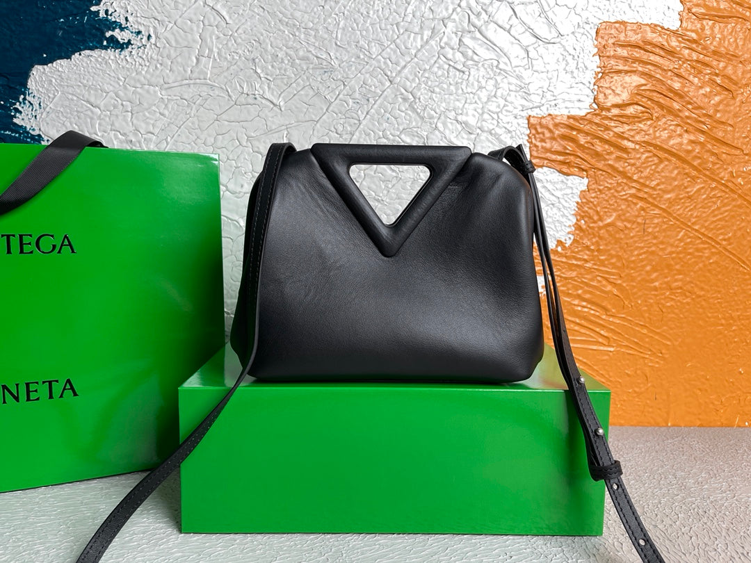 Top Quality Point Black, For Women, Women’s Bags 8.6in/22cm 658476VCP401229