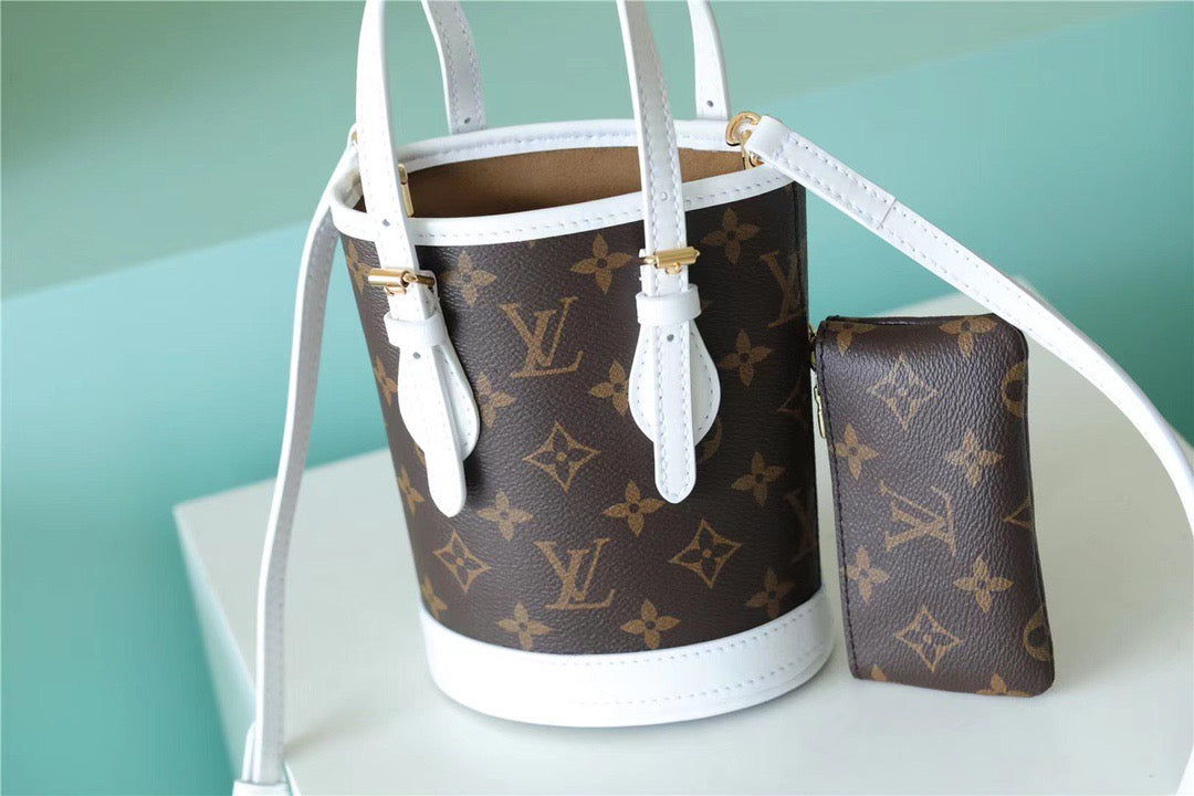 Top Quality Nano Bucket Bag Monogram For Women Brown 6.7in/17cm Top Quality M81489