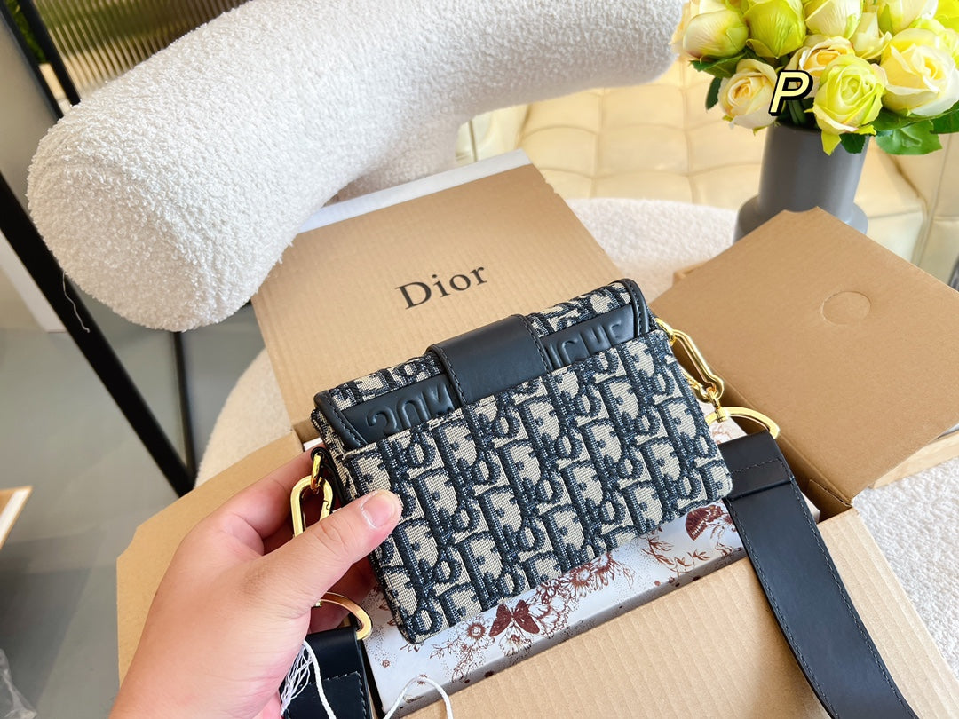 EN - New 1:1 rep Lux Bags DIR 344
