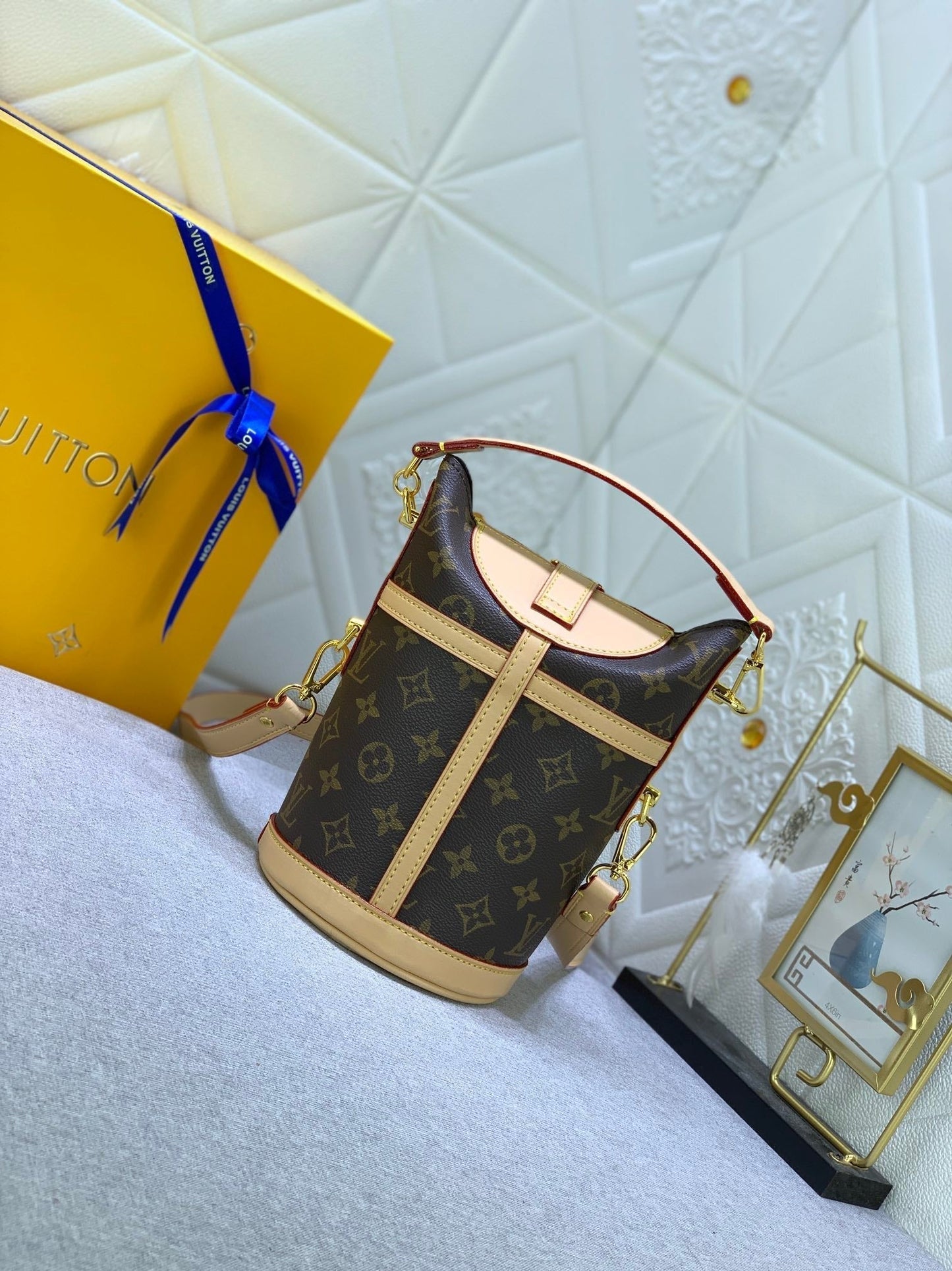 EN - New 1:1 rep Bag LUV 647