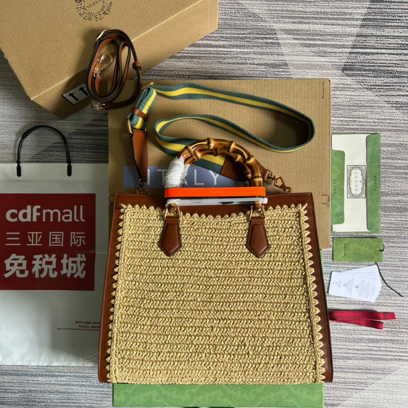 Top Quality -  Bags - 930