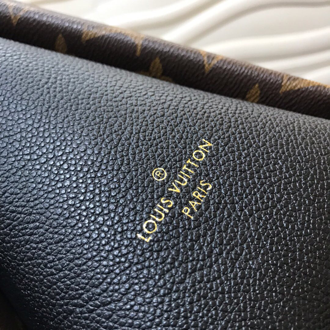 Top Quality Soufflot MM Monogram Canvas Black For Women, WoHandbag, Shoulder And Crossbody Bags 14.2in/36cm Top Quality M44817