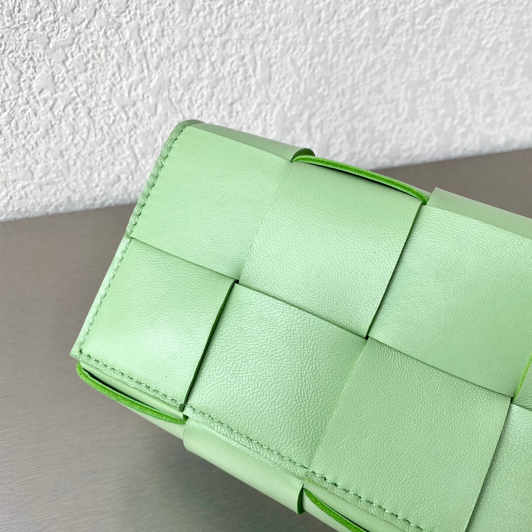 Top Quality Belt Cassette Banana Green, For Women, Women’s Bags 6.9in/17.5cm