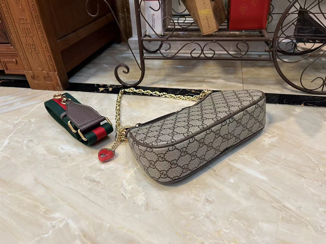 EN - New 1:1 rep Bag GCI 479