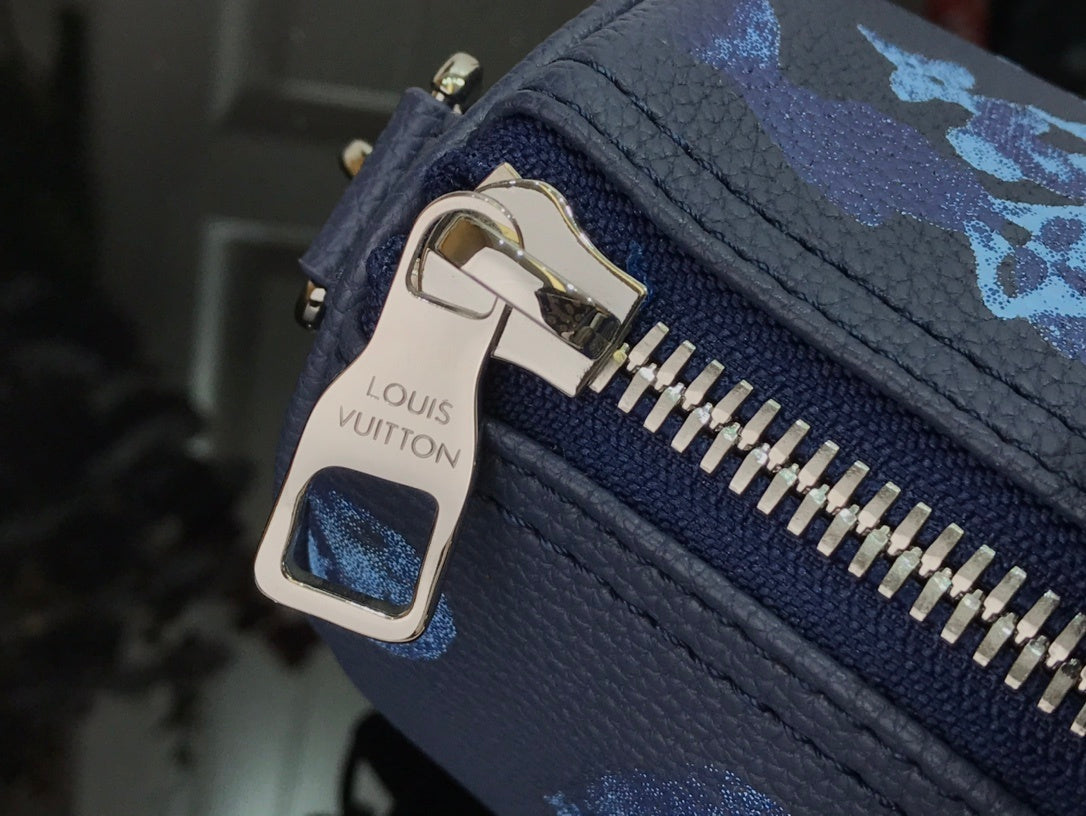 Top Quality Keepall XS Monogram Watercolor Blue Canvas By Virgil Abloh For Men, Bags, Shoulder And Crossbody Bags 8.3in/21cm Top Quality M57844