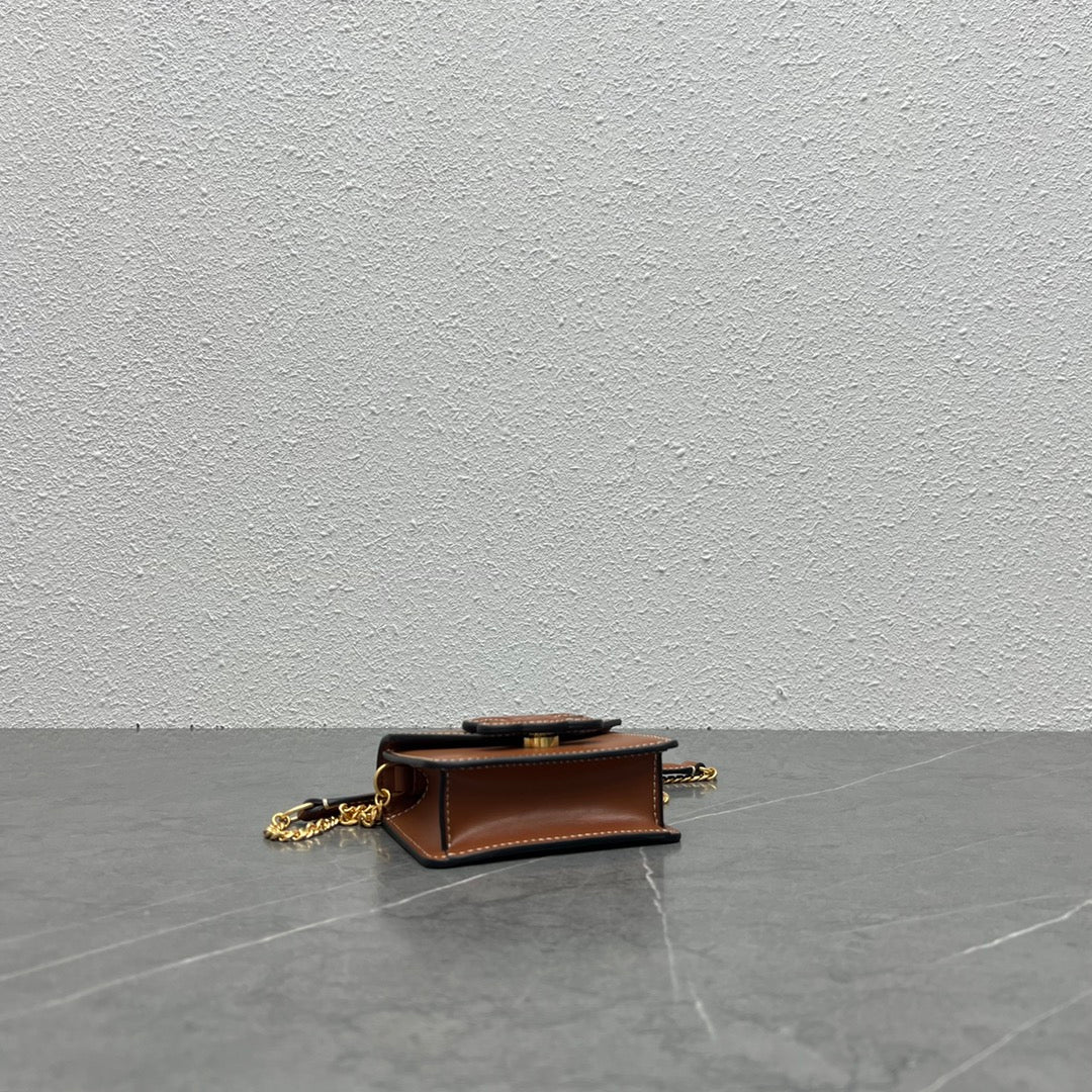 Top Quality Card Holder On Chain Triomphe Tan For Women 4in/11cm 10J743DPV.04LU