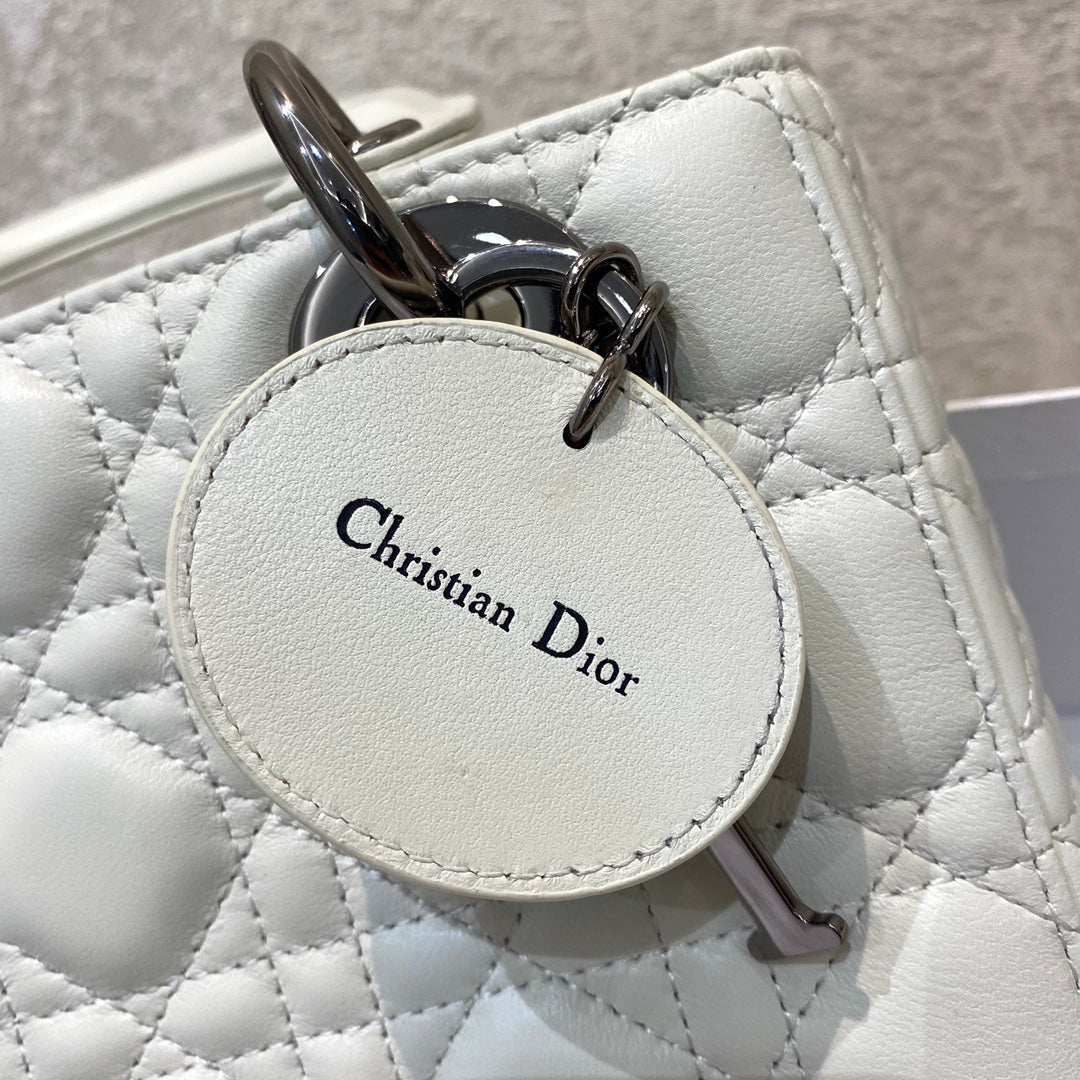 Top Quality Small Lady Bag SiTop Qualityer Hardware, White, For Women Womens Handbags, Crossbody Bags, 20cm CD