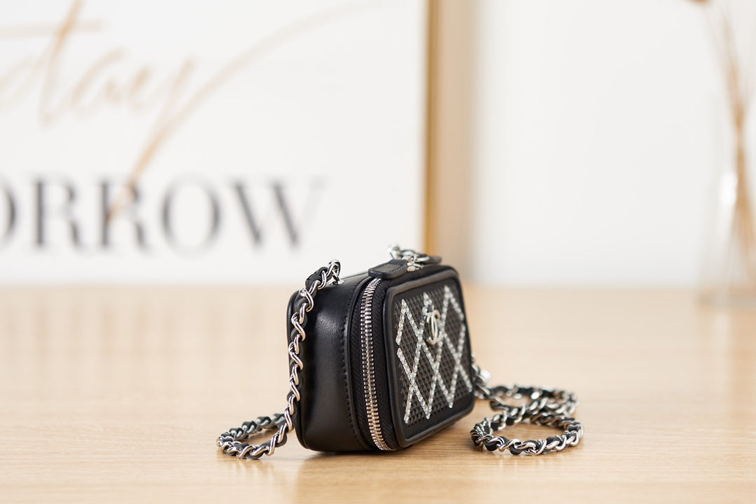 CHL Crystal Small Vanity with Chain Black/Silver Bag For Women 10cm/4in