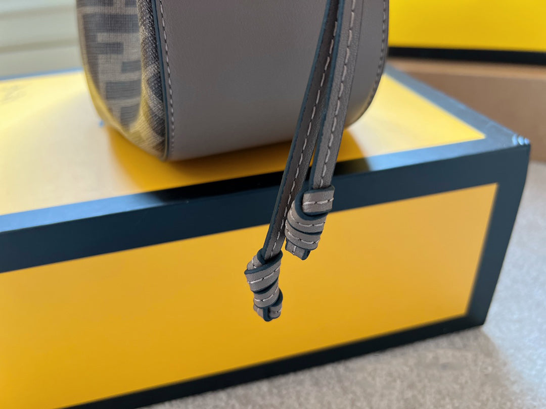 EN - New 1:1 rep  Bags FEI 248