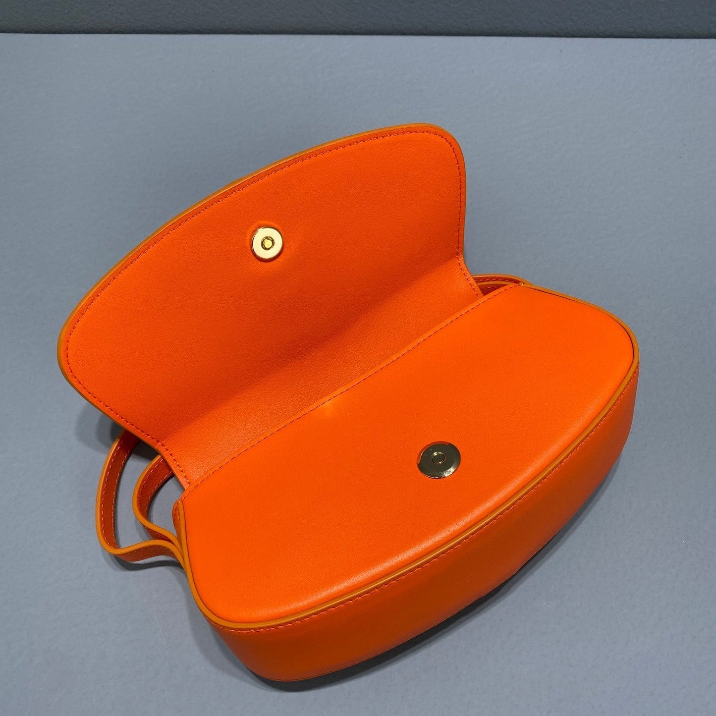 Top Quality Clutch On Strap Orange For Women 7in/18cm