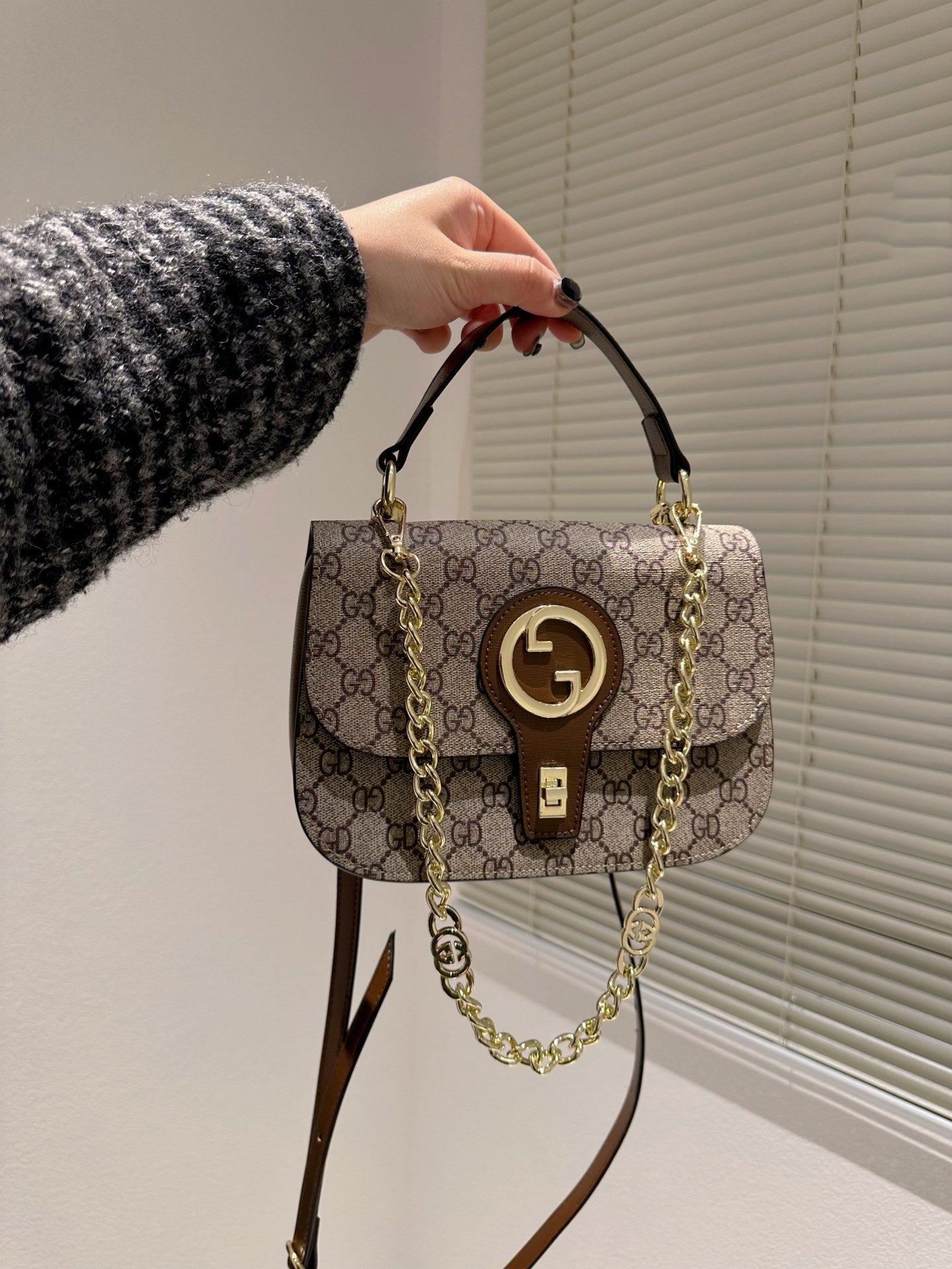 EN - New 1:1 rep  Bags GCI 526