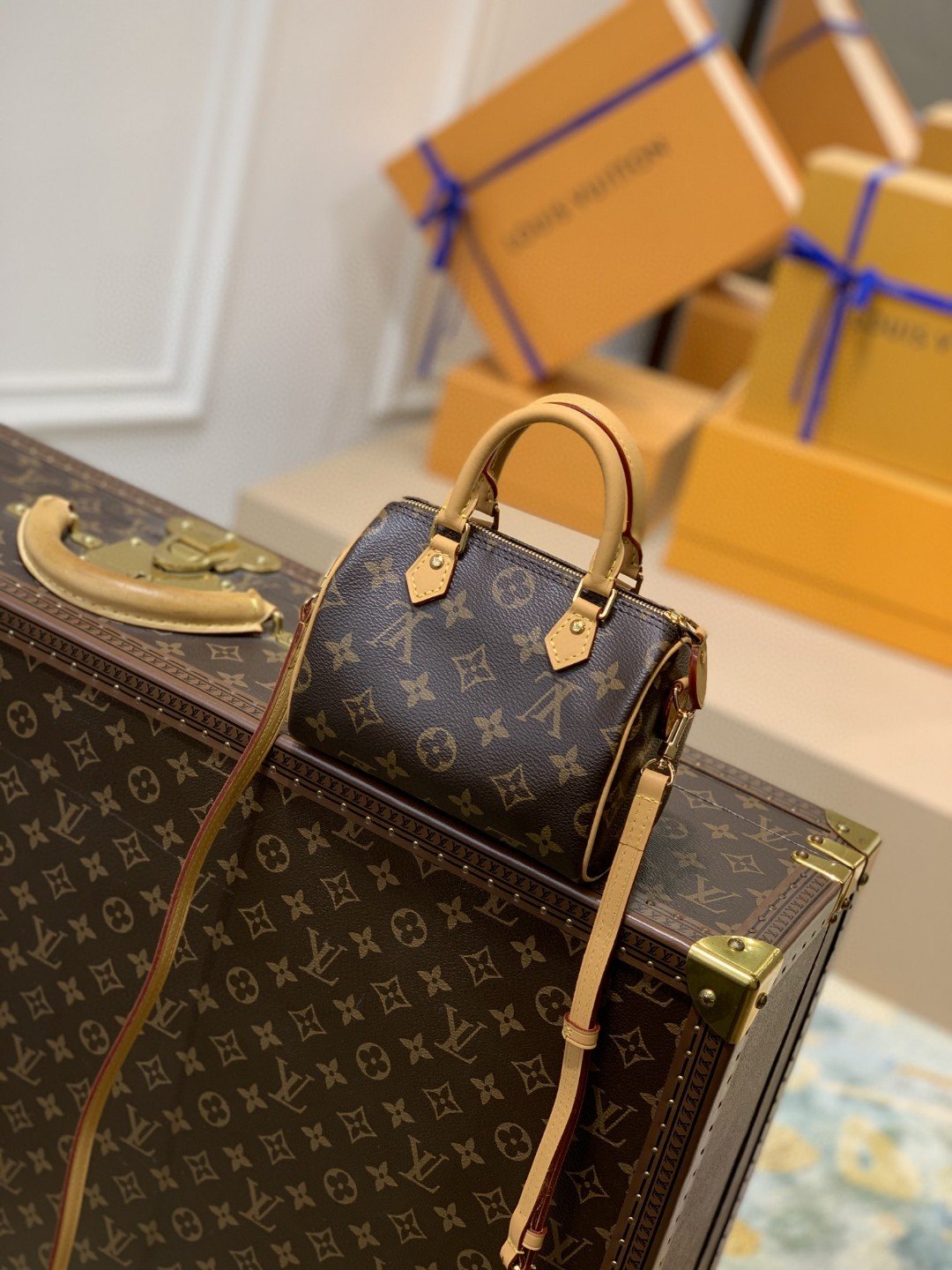 Louis Vuitton Nano Speedy Monogram Canvas For Women, Womens Handbags, Shoulder Bags 6.3in/16cm LV M81085