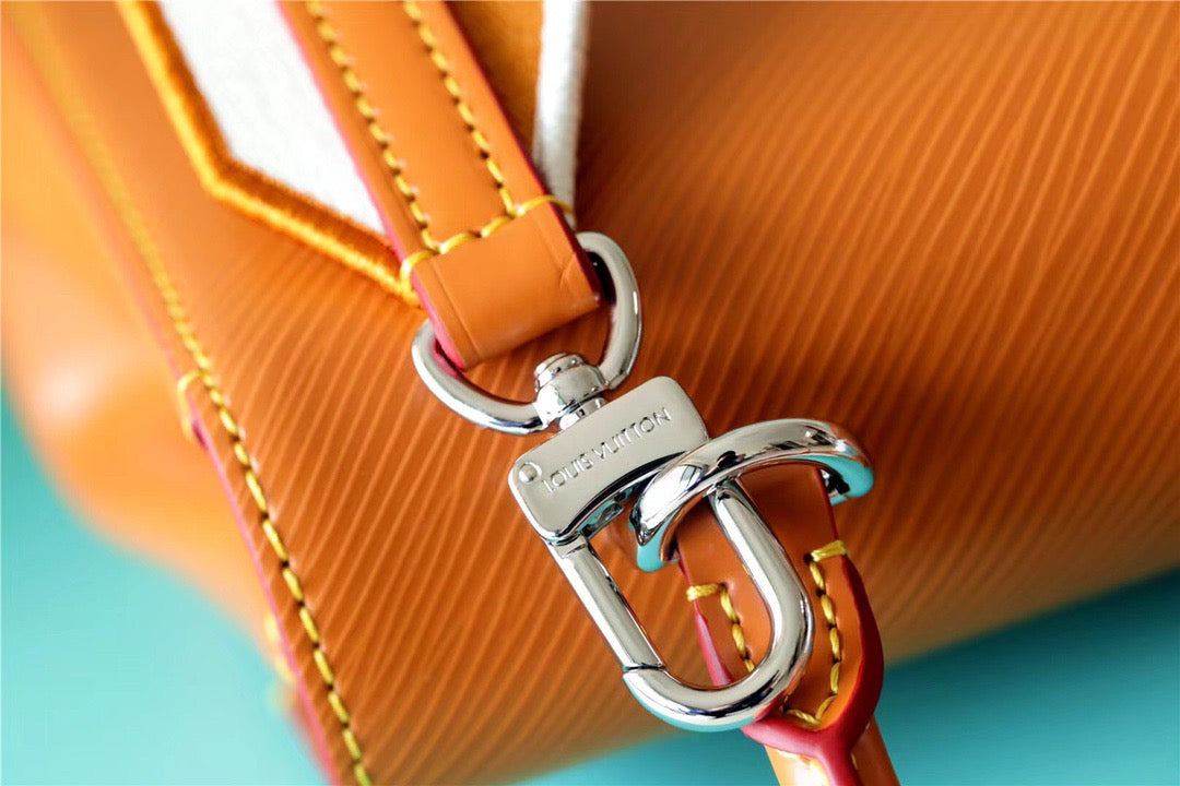 Top Quality Cluny Mini Epi Gold Miel For Women,  Shoulder And Crossbody Bags 20cm/7.9in Top Quality M58931
