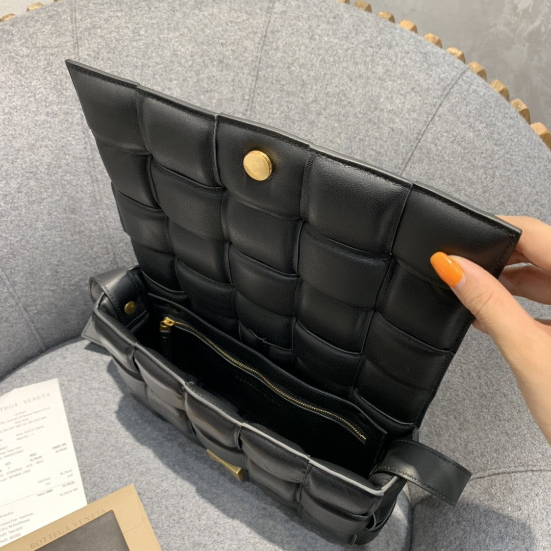 Top Quality Padded Cassette Bag For Women 10.2in/26cm In Black 591970VCQR18425